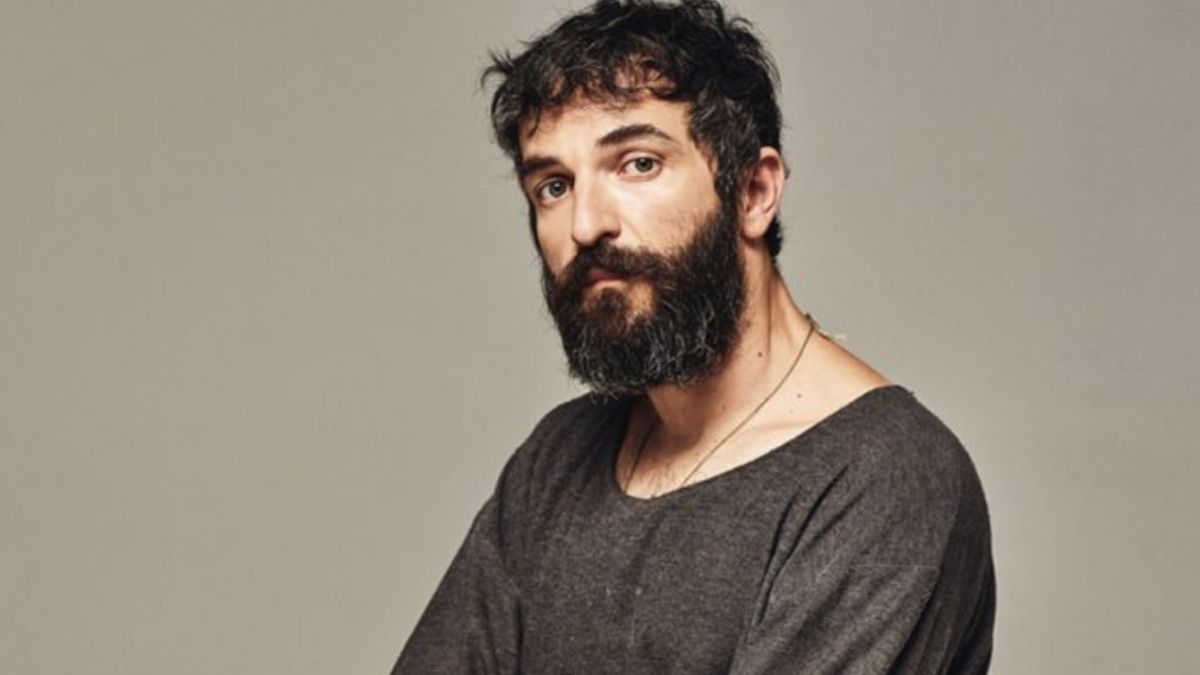 Θύελλα αντιδράσεων ξεσήκωσε ο Άρης Σερβετάλης – Η απόφαση της παραγωγής για την παράσταση “Ρινόκερος”