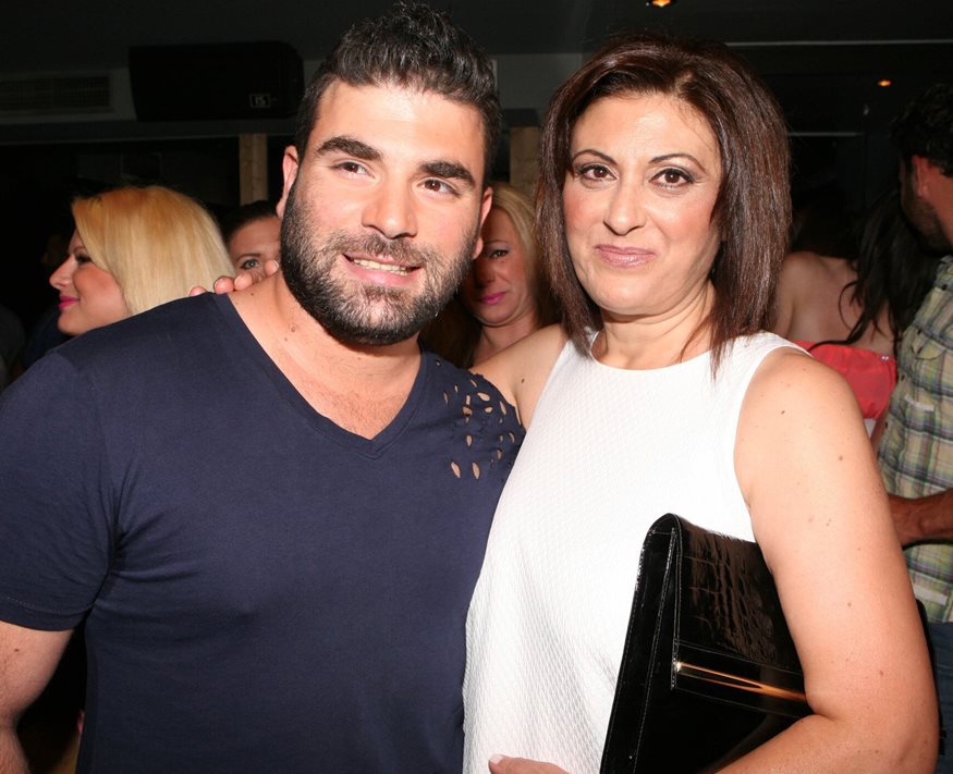 Αθηνά Παντελίδου