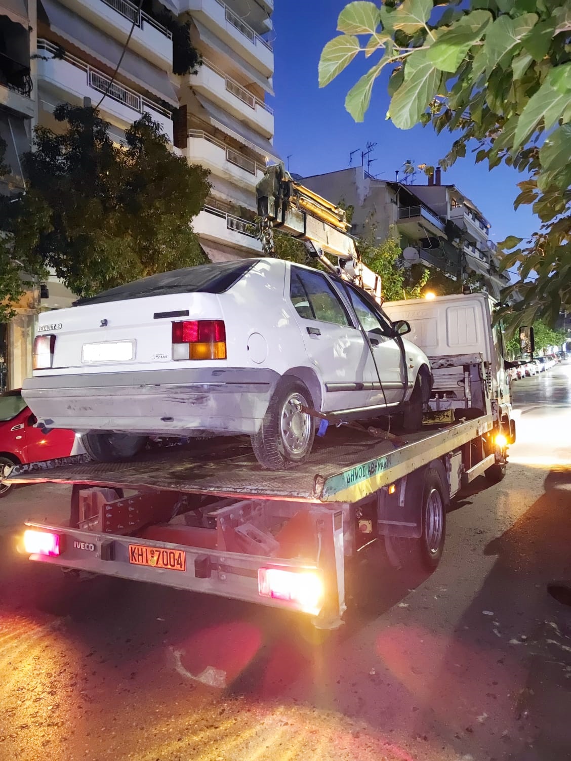 εγκαταλελειμμένα οχήματα