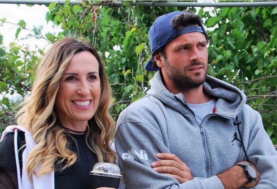 Πηγή Δεβετζή: Είχε σχέση με τον σύντροφο της Ιωάννας Μαλέσκου; – Aυτή είναι η αλήθεια