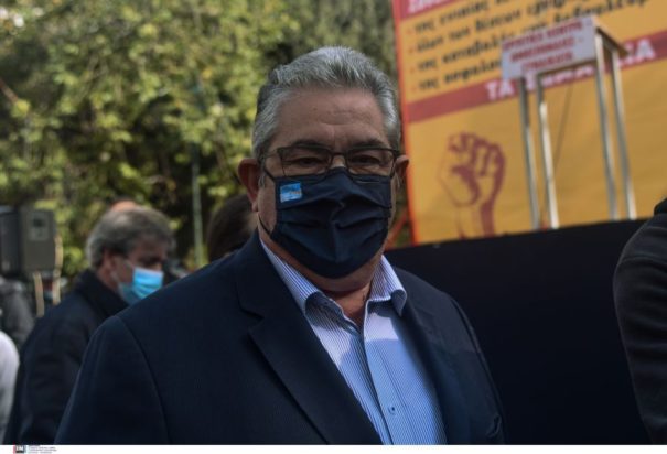 Δημήτρης Κουτσούμπας ΛΑΡΚΟ