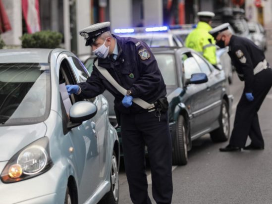 Έλεγχος αυτοκινήτου από την αστυνομία
