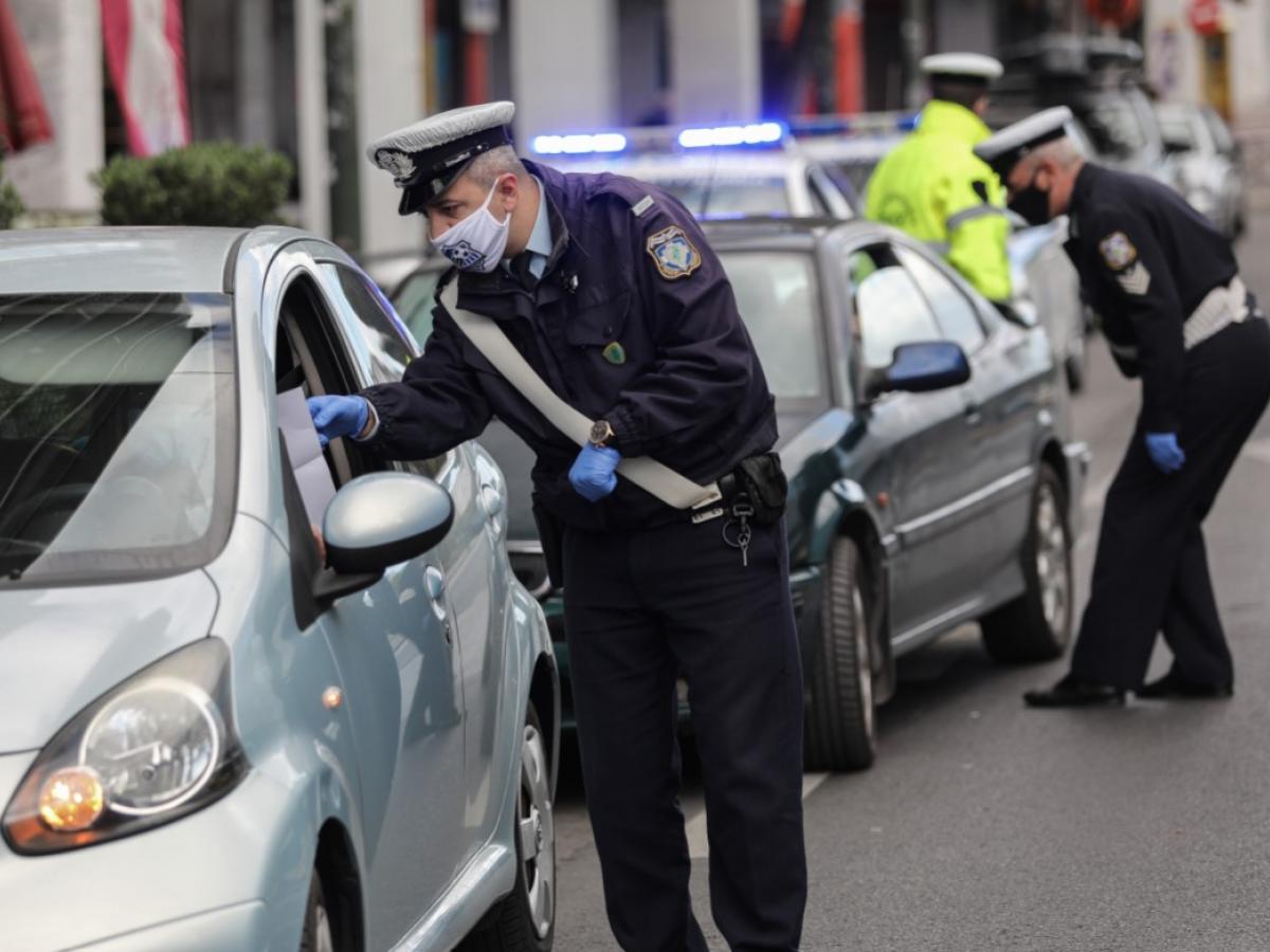 Έλεγχος αυτοκινήτου από την αστυνομία