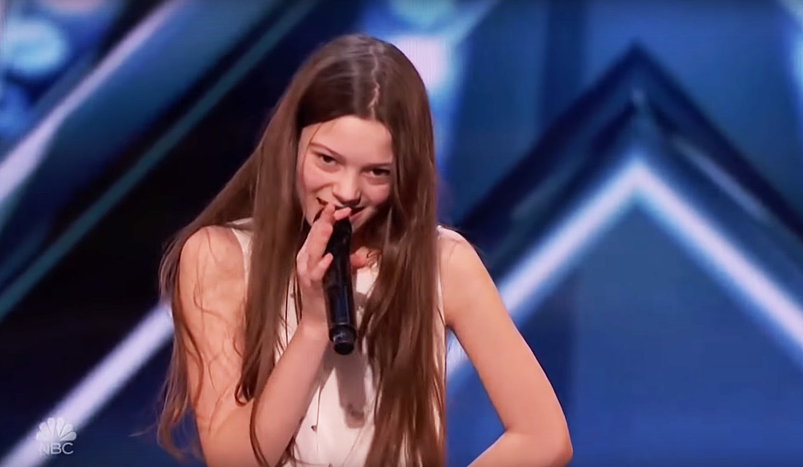 Είναι η Courtney Hadwin η νέα Janis Joplin ή ο θηλυκός James Brown;