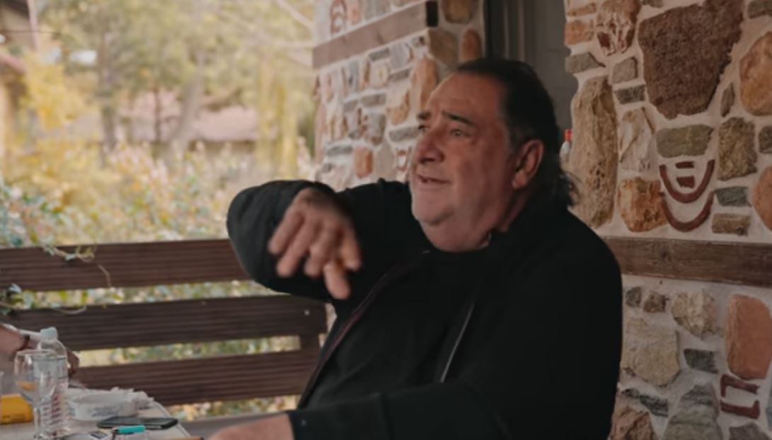 Βασίλης Καρράς