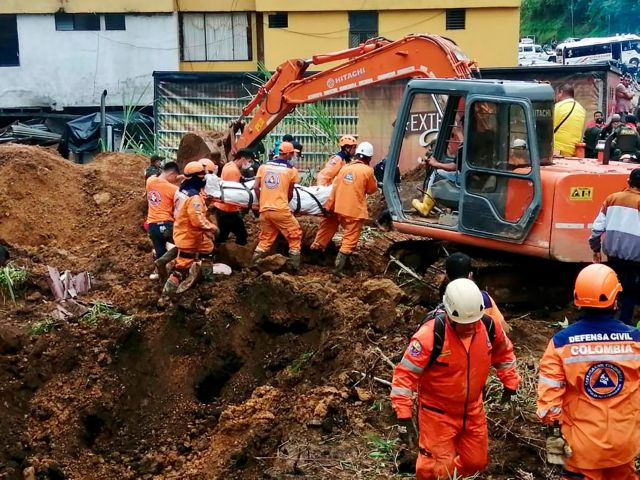 Τραγωδία στην Κολομβία: Δέκα νεκροί από κατολίσθηση λόγω σφοδρών βροχοπτώσεων – ΒΙΝΤΕΟ