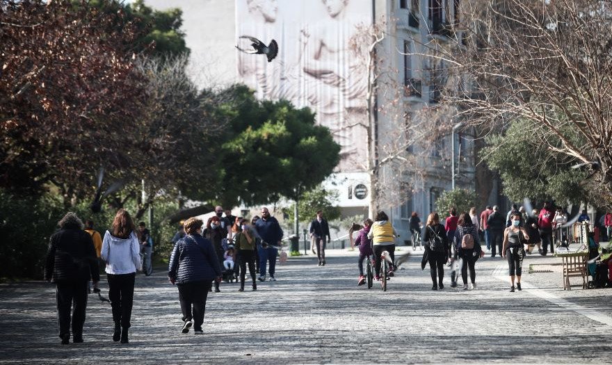 Πού εντοπίστηκαν τα 5.870 νέα κρούσματα κορονοϊού – Στο “κόκκινο” Αττική και Θεσσαλονίκη