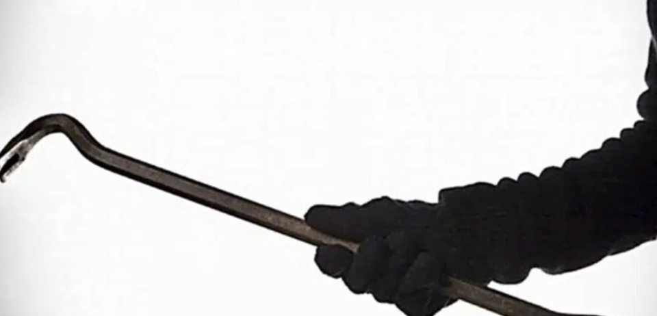 Αιματηρός καβγάς στην Πάτρα: Τον χτύπησαν με λοστό στο κεφάλι