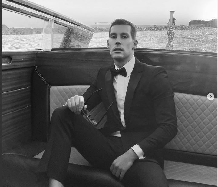 Μάνος Βροντζάκης