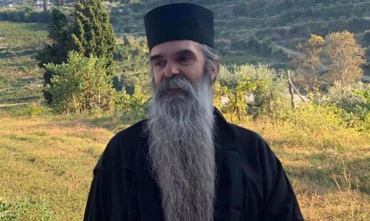 Πένθος στο Άγιο Όρος: Πέθανε μοναχός από κορονοϊό