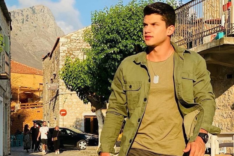 Νικόλας Γη της Ελιάς