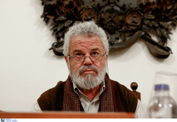 Νίκος Μανιός