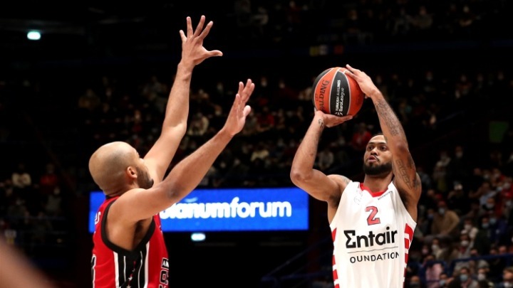 Euroleague: Διέλυσε την Αρμάνι ο Ολυμπιακός μέσα στο Μιλάνο (72-93)