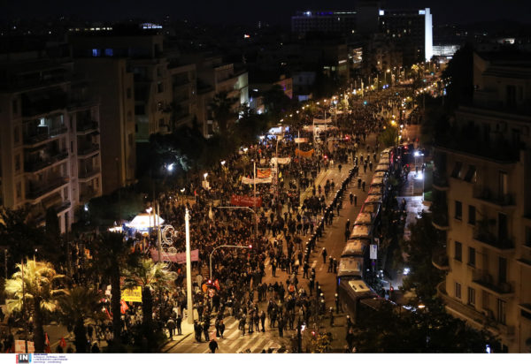 Πολυτεχνείο πορεία