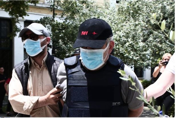 ψευτογιατρός- δίκη