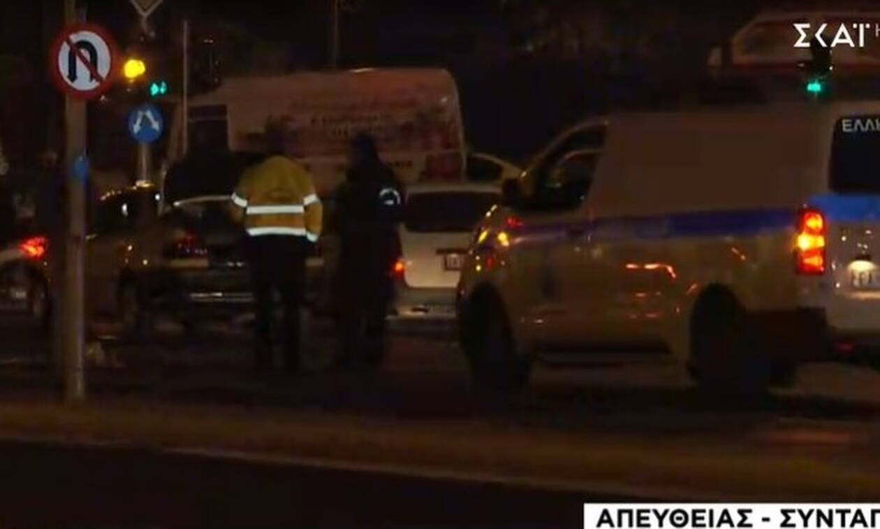 Τροχαίο στο Σύνταγμα: Ταξί παρέσυρε πεζό στην Αμαλίας – ΒΙΝΤΕΟ