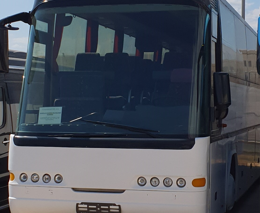 Δωρεά λεωφορείου από τον Θέμη Σοφό στον ΔΣΑ για την μετακίνηση των δικηγόρων