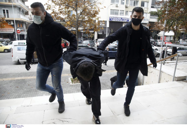 Θεσσαλονίκη κατηγορούμενος ληστεία ψιλικατζίδικο