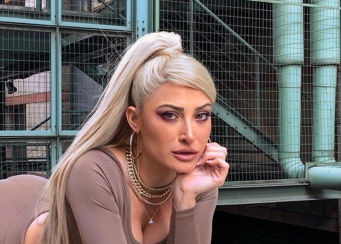 Τούνη-Συγγνώμη