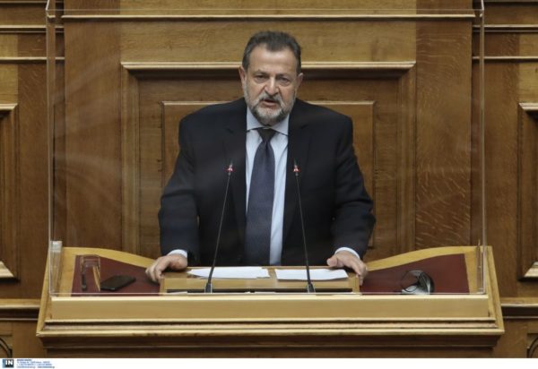 Βασίλης Κεγκέρογλου