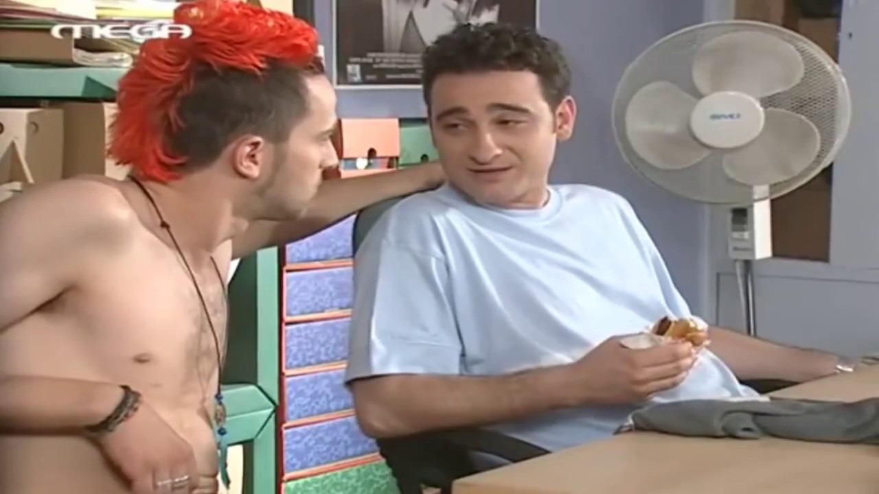 Βασίλης Χαραλαμπόπουλος: Έτσι σχολίασε την αποχώρηση του Άρη Σερβετάλη από την παράσταση “Ρινόκερος”