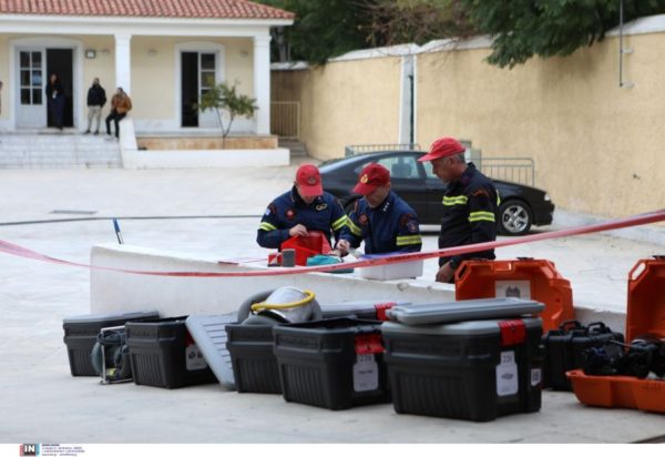 ύποπτα δέματα