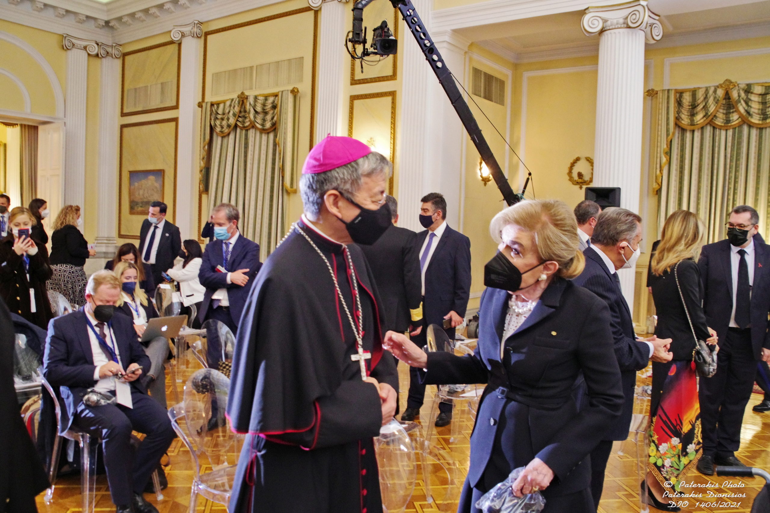 Συνάντηση της Μαριάννας Β. Βαρδινογιάννη με τον Πάπα Φραγκίσκο