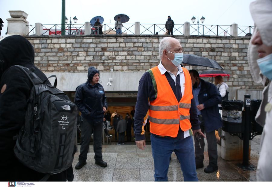 Εκτός λειτουργίας Μετρό και ΗΣΑΠ έπειτα από τηλεφώνημα για βόμβα