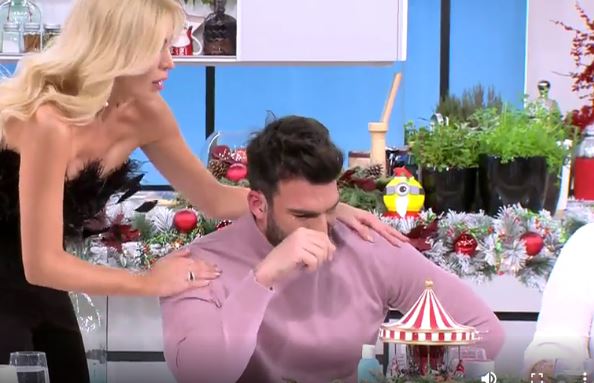 Ξέσπασε σε κλάματα ο Δημήτρης Αλεξάνδρου – Τον στοχοποίησαν για ροζ βίντεο