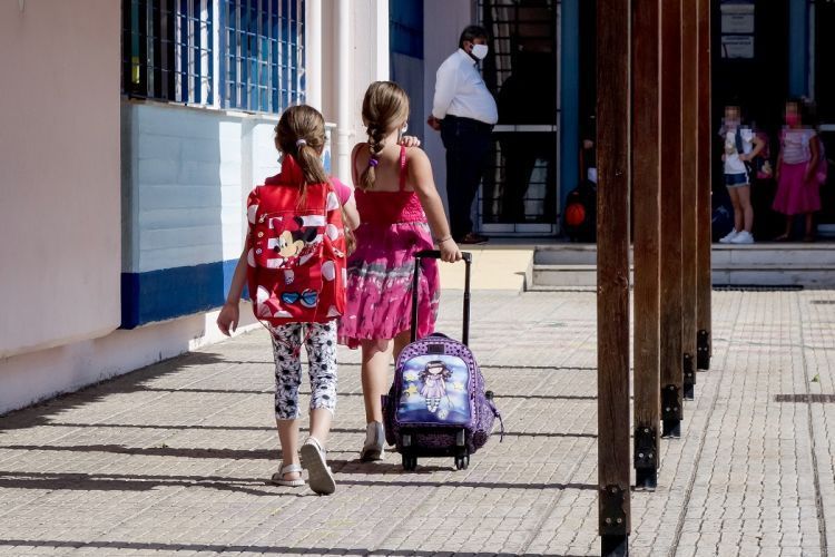 Κρήτη: Την Τετάρτη στον εισαγγελέα οι αρνητές γονείς – ΒΙΝΤΕΟ