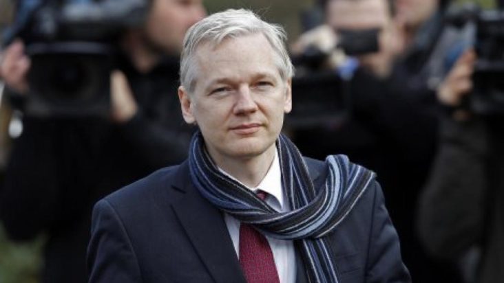 Τζούλιαν Ασάνζ