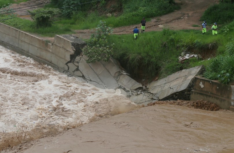 Βολιβία: Τουλάχιστον 13 νεκροί από τις καταρρακτώδεις βροχές – BINTEO