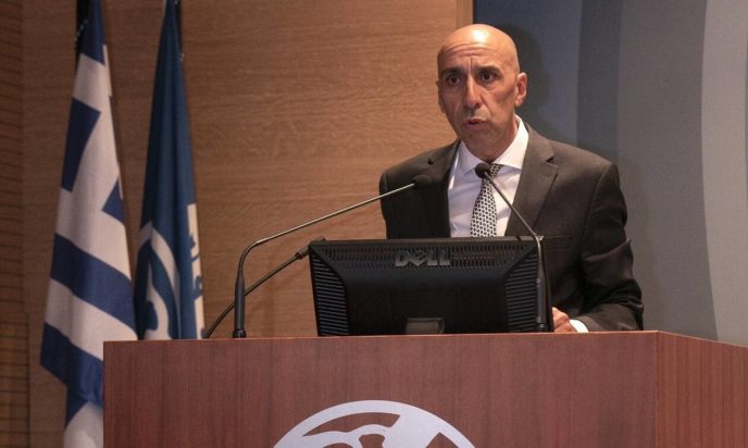 Γιάννης Μπρατάκος