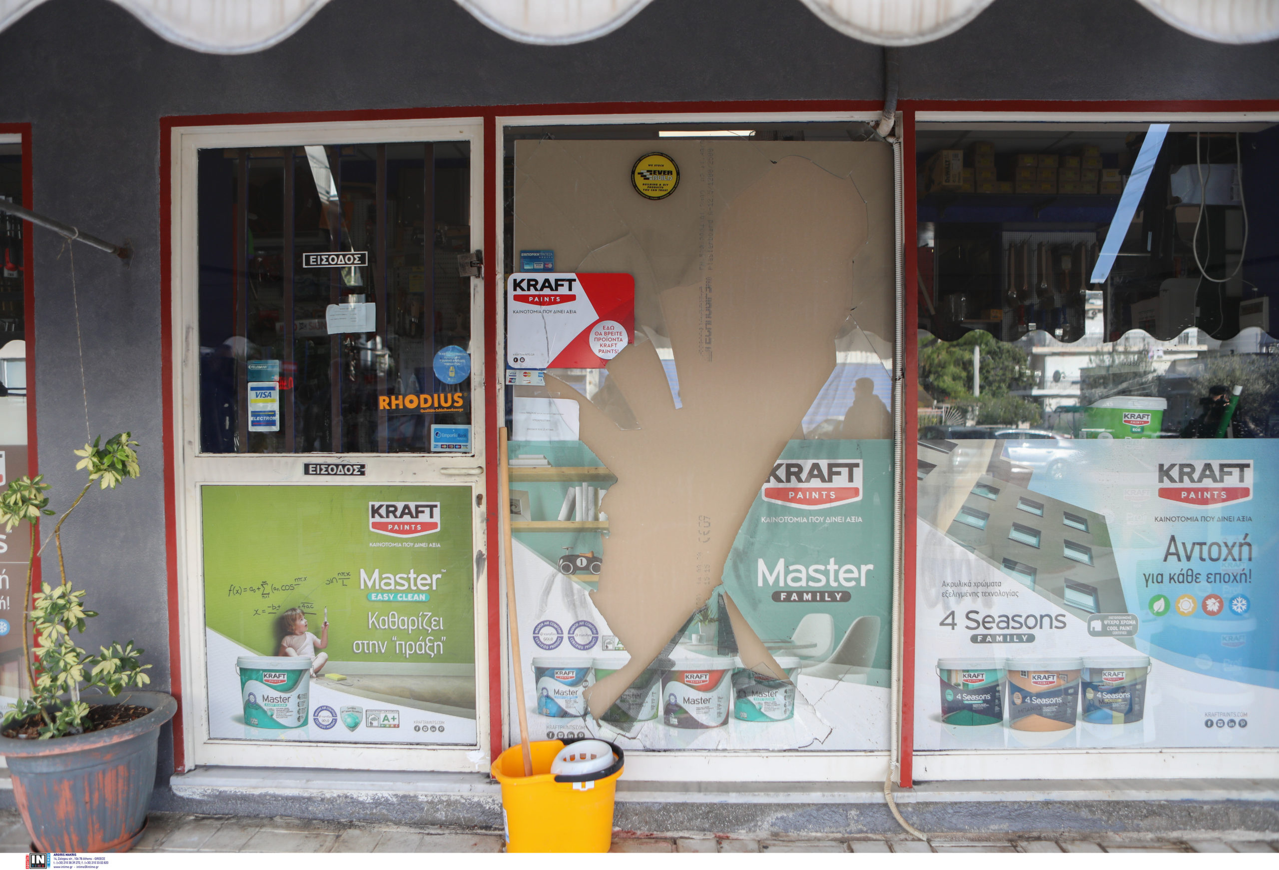 Αποκαλύψεις για το έγκλημα στη Γλυφάδα: Η μητέρα έμαθε από τους αστυνομικούς ότι ο γιος της επέστρεψε στην Ελλάδα