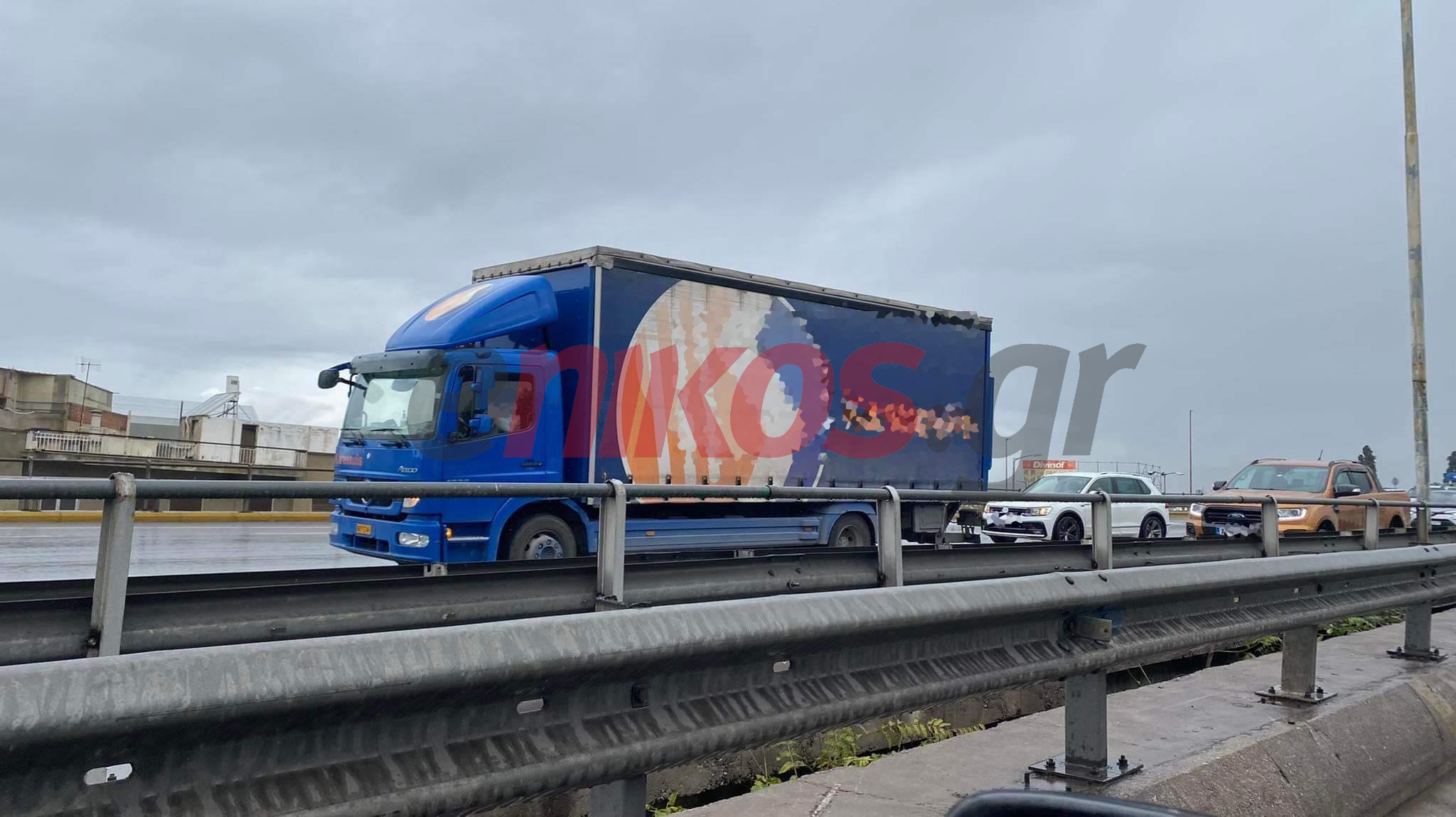 Φορτηγό “έμεινε” στον Κηφισό – Σε ποιο σημείο έχει μποτιλιάρισμα