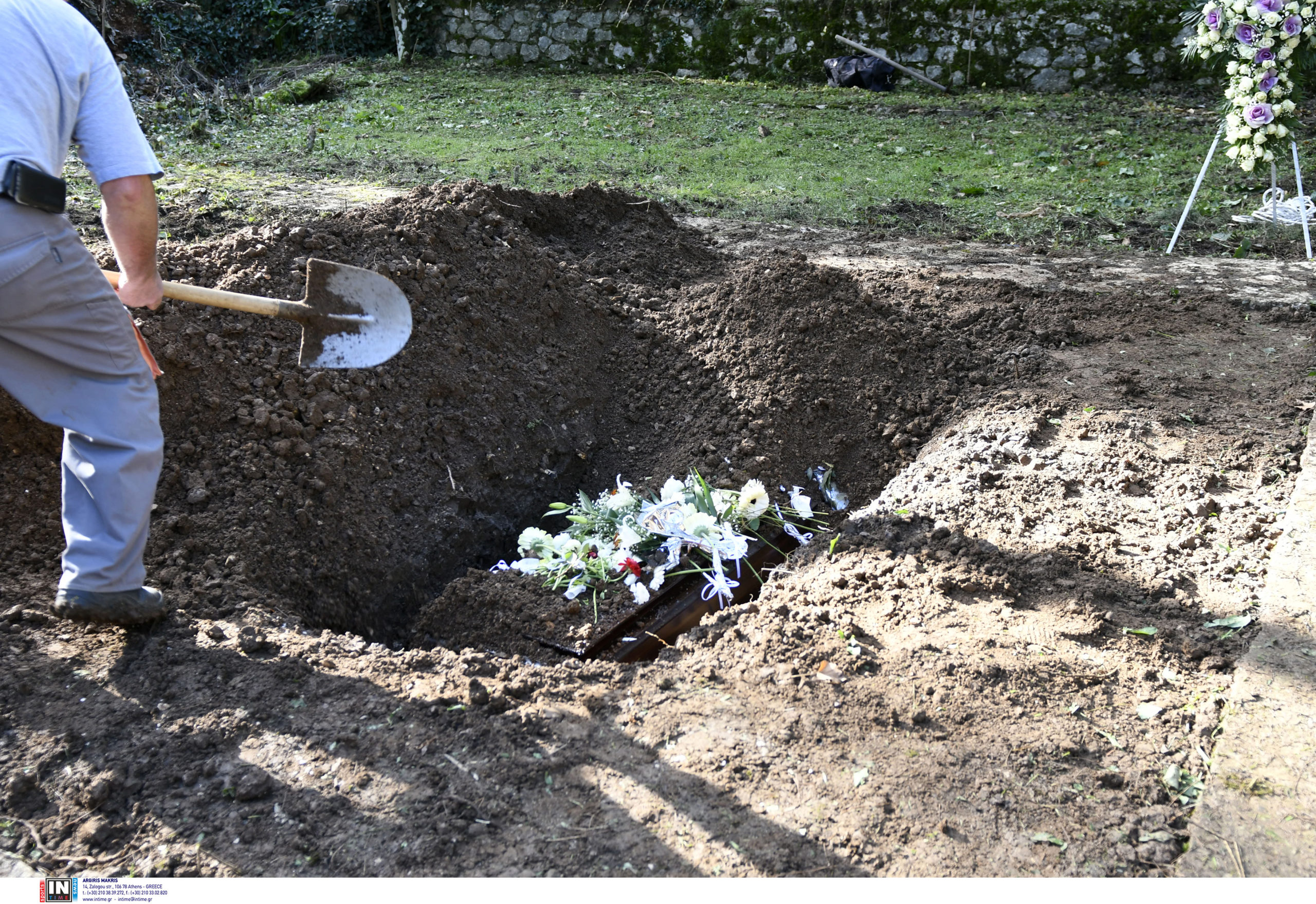 Κάρολος Παπούλιας