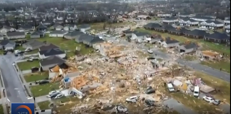 Φονικοί ανεμοστρόβιλοι: Εικόνες ολέθρου στο Κεντάκι – Φόβοι για πάνω από 100 νεκρούς – ΦΩΤΟ