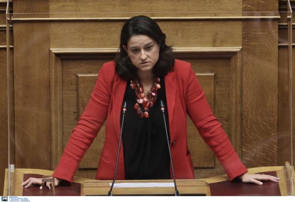 Νίκη Κεραμέως