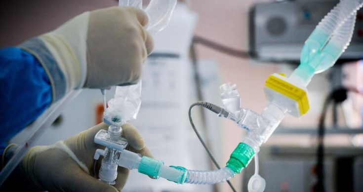 Κορονοϊός Όμικρον