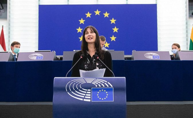 Έλενα Κουντουρά