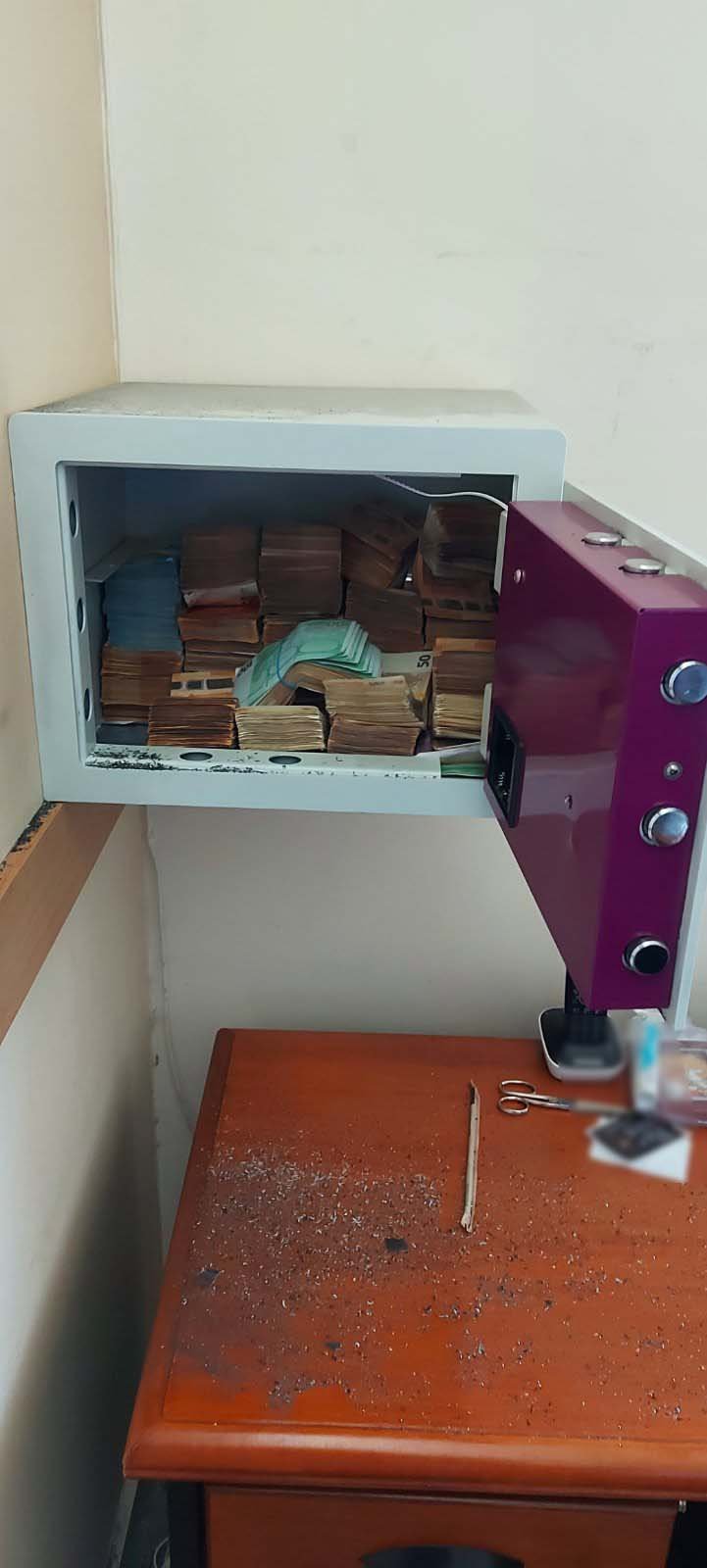 κύκλωμα πλαστά διαβατήρια