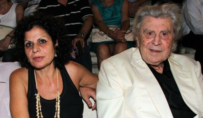 Συγκλονίζει η Μαργαρίτα Θεοδωράκη για τον πατέρα της, Μίκη Θεοδωράκη – “Ήταν βασανιστήριο, σάπιζε πάνω στο κρεβάτι”