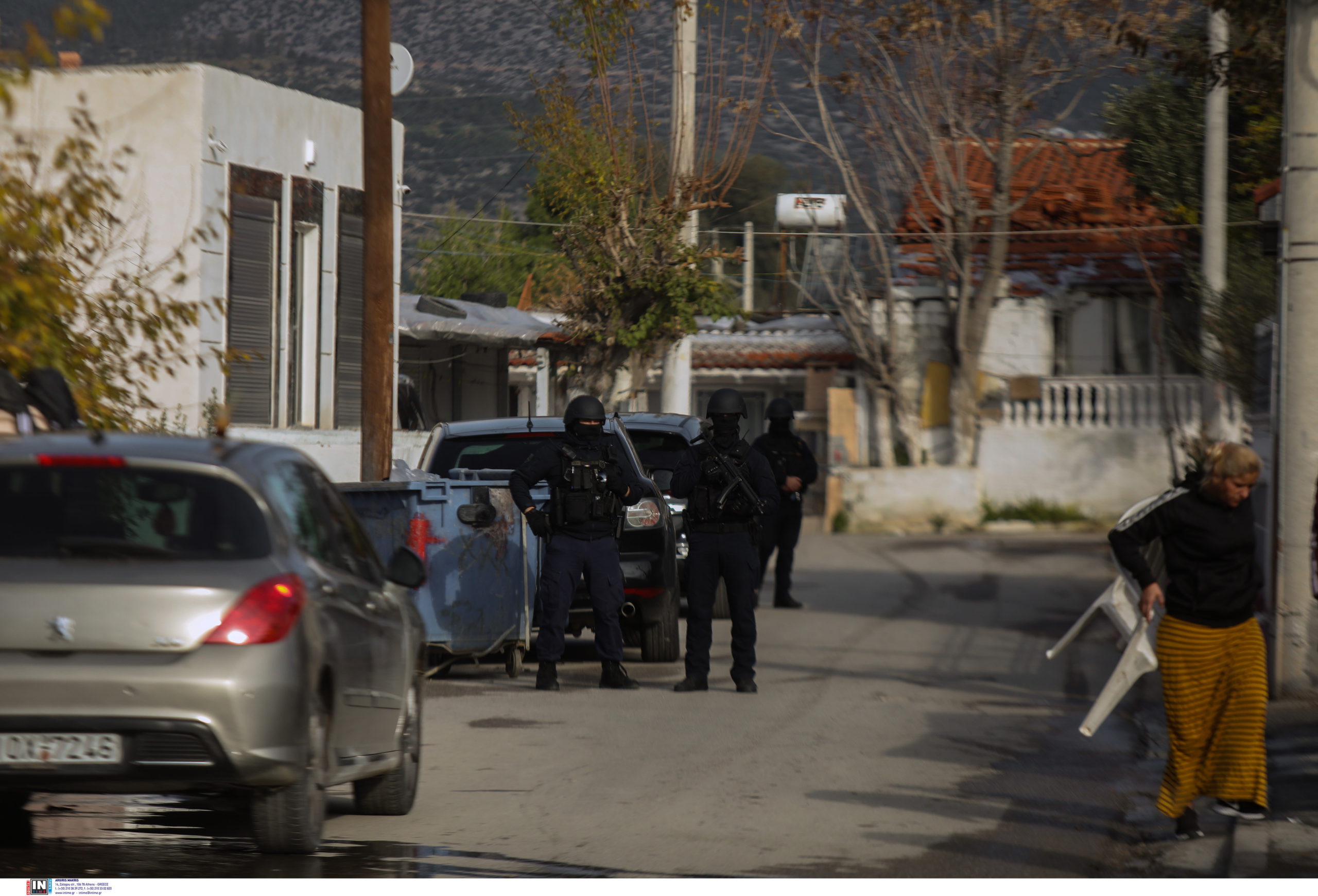 Αστυνομική επιχείρηση στο Ζεφύρι: 8 συλλήψεις – Η ανακοίνωση της ΓΑΔΑ