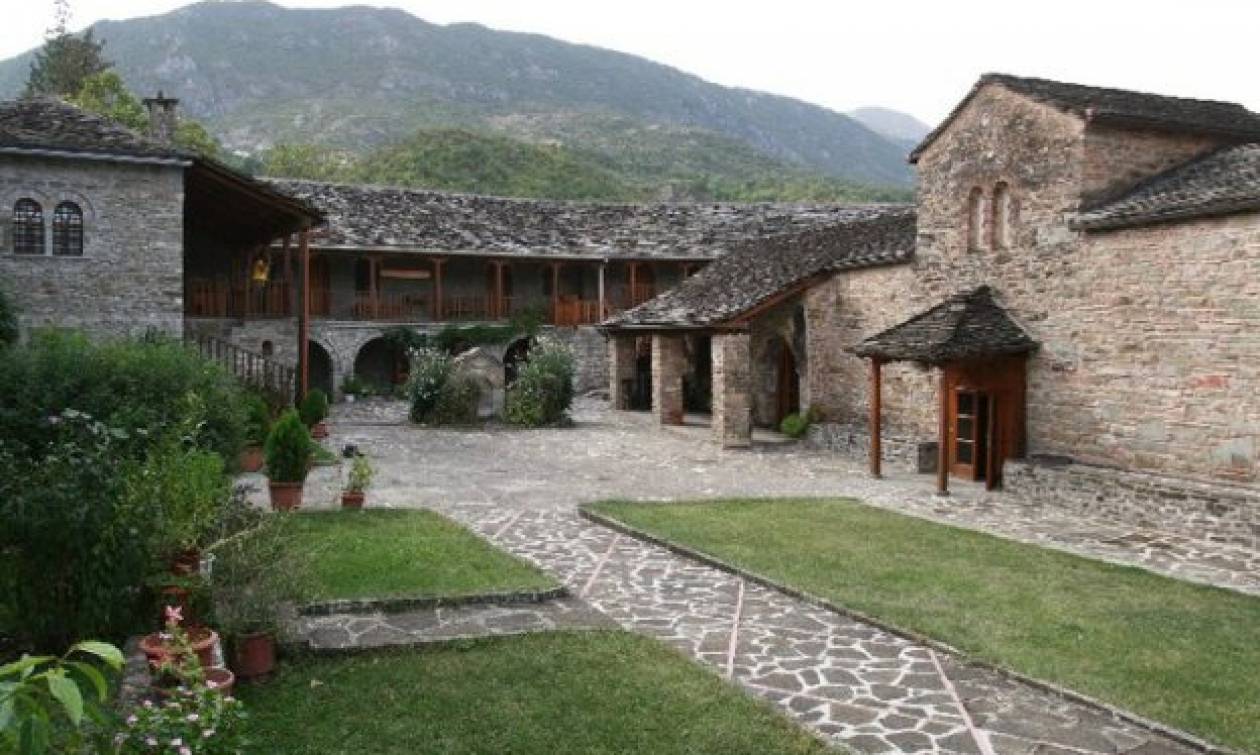 Ιερά Μονή Μολυβδοσκεπάστης