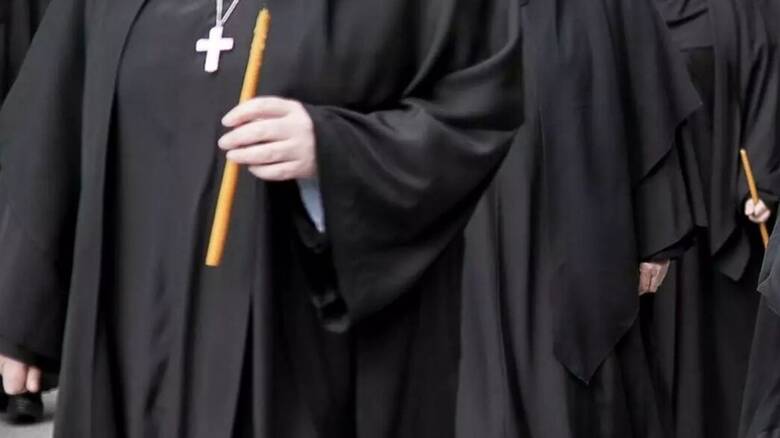 Κορονοϊός: Κρίσιμες ώρες για μοναχή και ιερέα που νοσηλεύονται στο ΠΑΓΝΗ