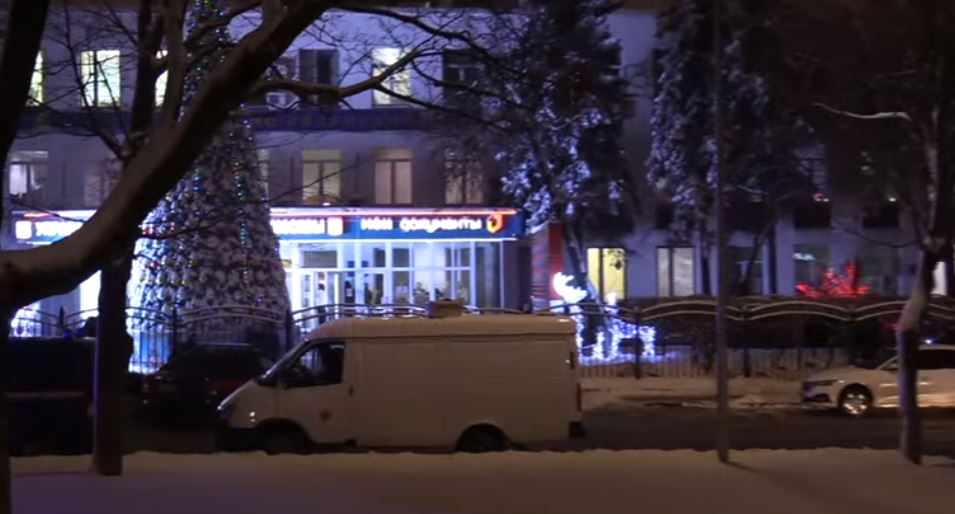 Συναγερμός στη Μόσχα: Άνδρας αρνήθηκε να φορέσει μάσκα και άνοιξε πυρ σε ΚΕΠ – Δύο νεκροί