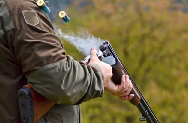 νεκρός κυνηγός