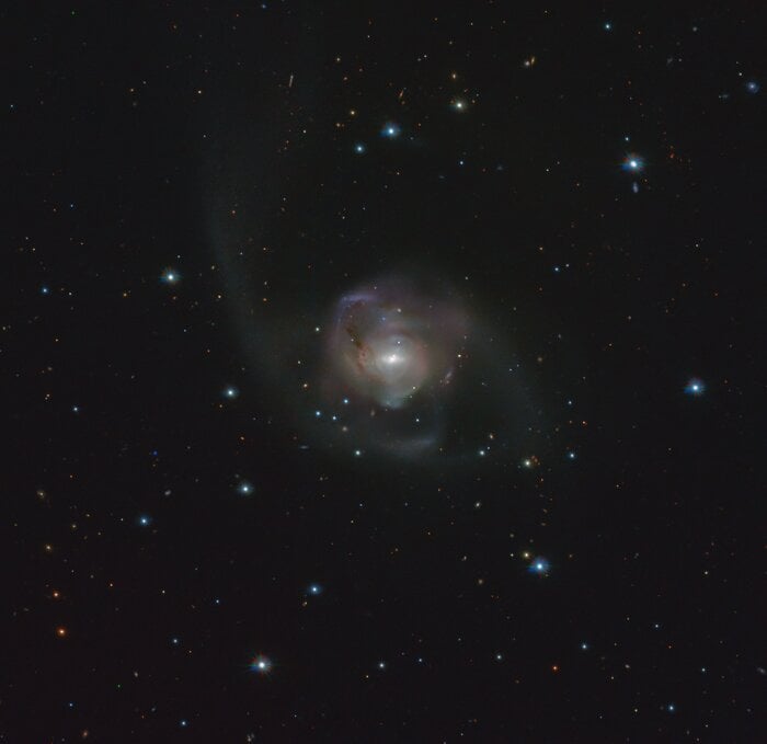 Γαλαξίας NGC 7727 στον αστερισμό του Υδροχόου