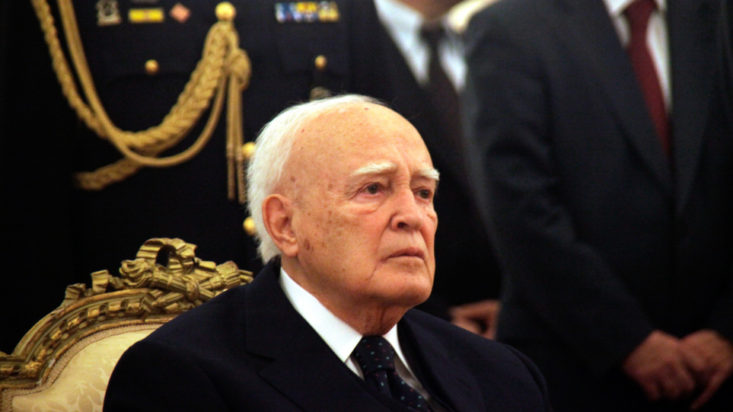 Κάρολος Παπούλιας