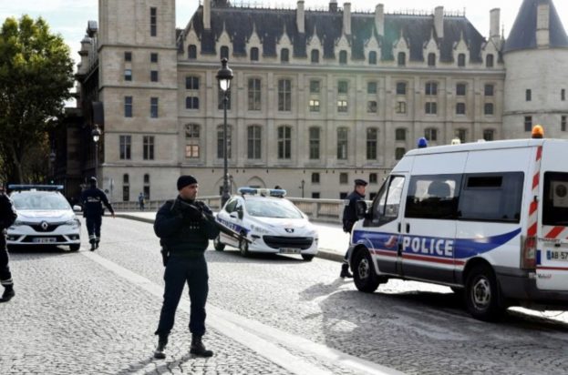 Παρίσι αστυνομία